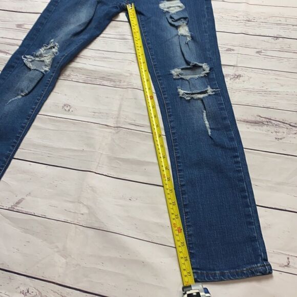 Skinny distressed jeans - Picture 7 of 9